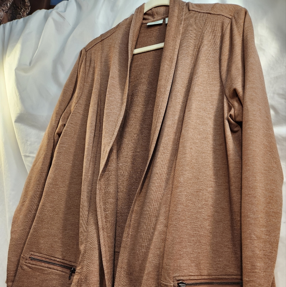 LOGO LOUNGE SWEATER